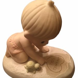 Precious moments figurine-God loves you